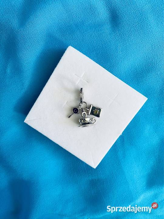 nowa unikatowa zawieszka charms beads motyw
