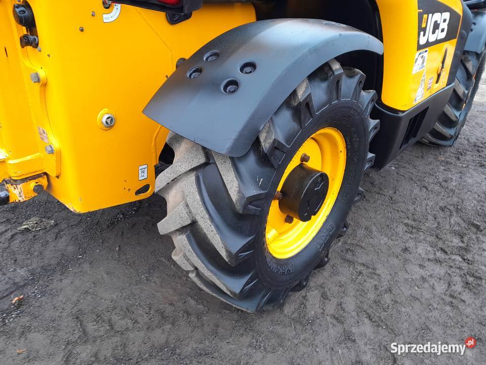 JCB 52758 AGRI 2011R ŁADOWARKA TELESKOPOWA 52450 Krotoszyn