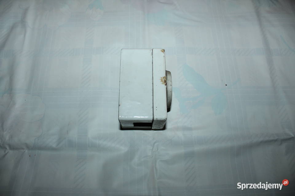 Ceramiczne gniazdo bezpiecznika PRL Chorzów