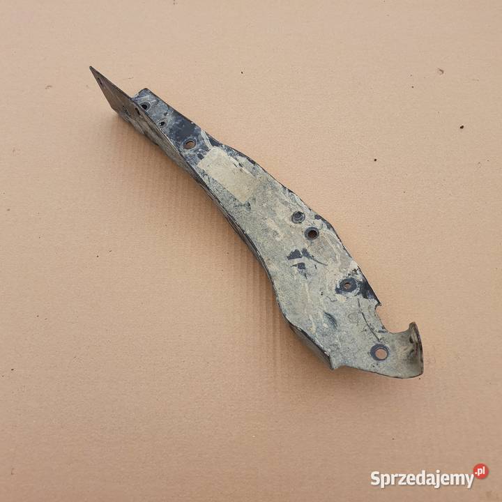 ACTROS MP4 MOCOWANIE UCHWYT STOPNIA PRAWY Bieleń