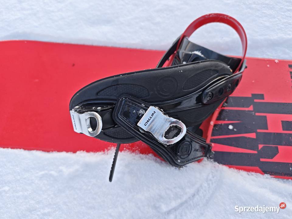 Deska snowboardowa NITRO 152 wiązania nitro Dobroszyce sprzedam