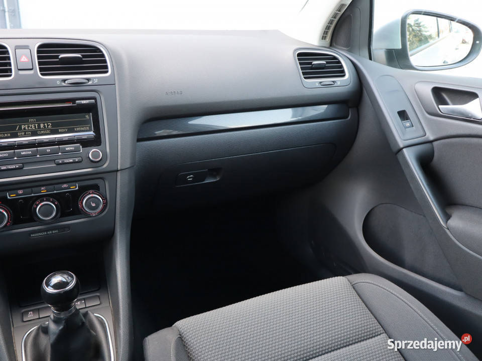 VW Golf 12 TSI Hatchback Katowice