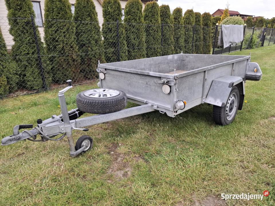 Przyczepka Niewiadów 410 Rok produkcji 1985 Do samochodów osobowych