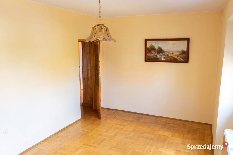 Dom w centrum Piasecznalokal Piaseczno sprzedam