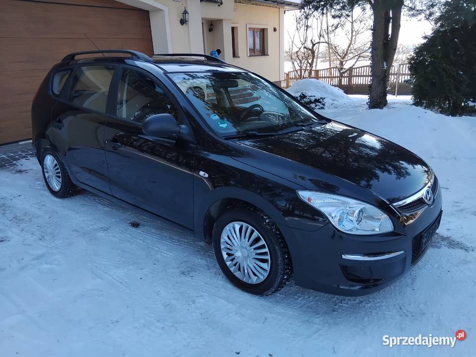 Hyundai i30 16benzyna 125 super stan lakier metallic sprzedam