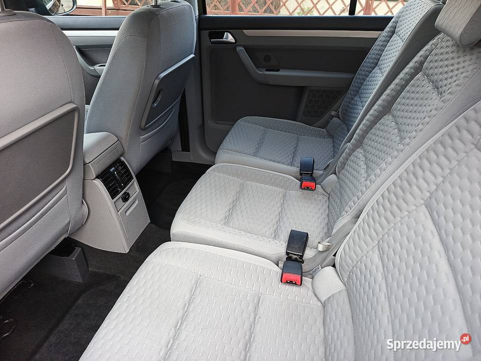 VW Touran 135 udokumentowany Legnica