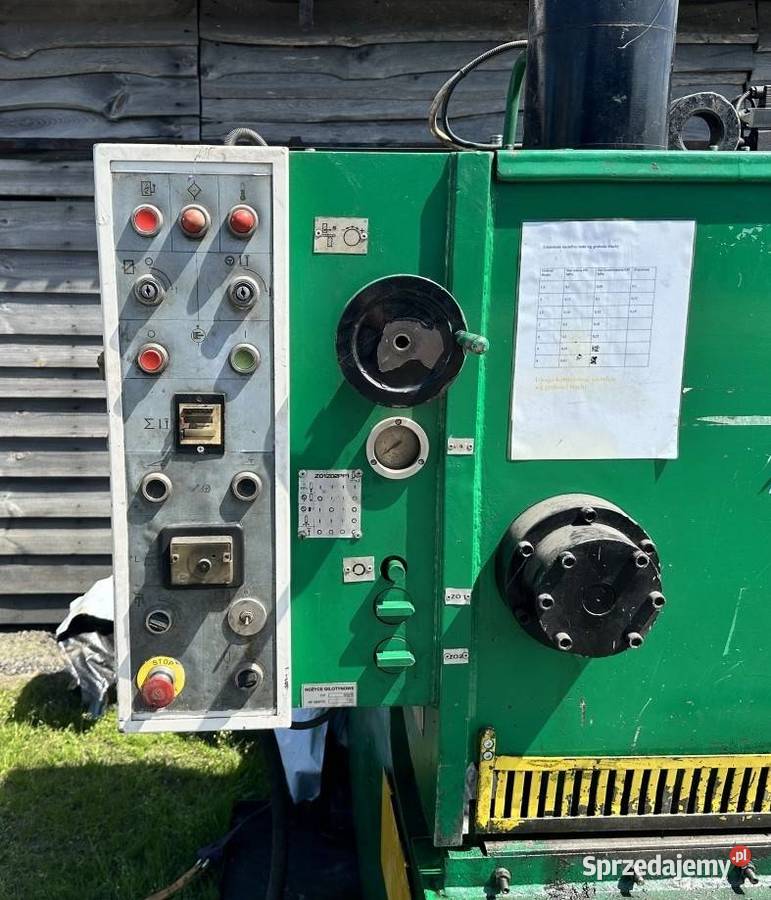 Nożyce gilotynowe hydrauliczne NGH 63 Lubicz Górny
