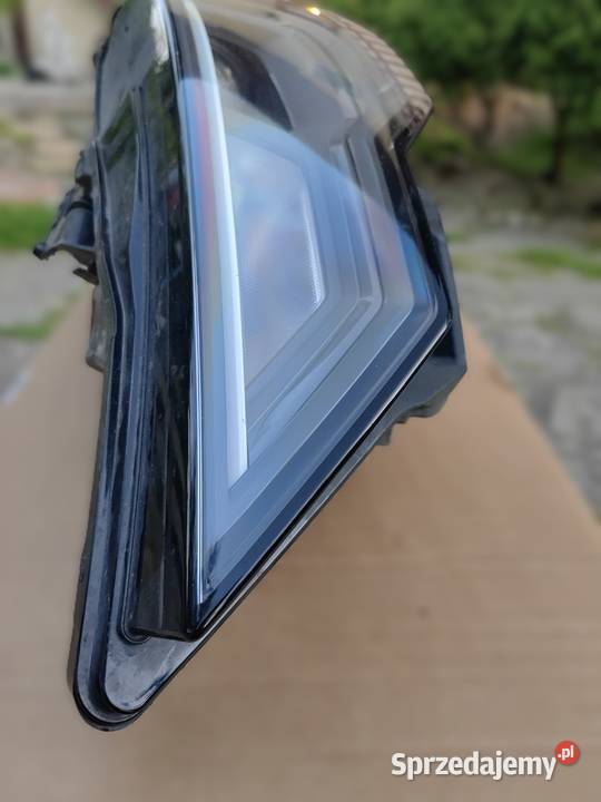 AUDI A6 C8 REFLEKTOR LAMPA LEWA PRZÓD FULL LED Lampy przednie Rożnów