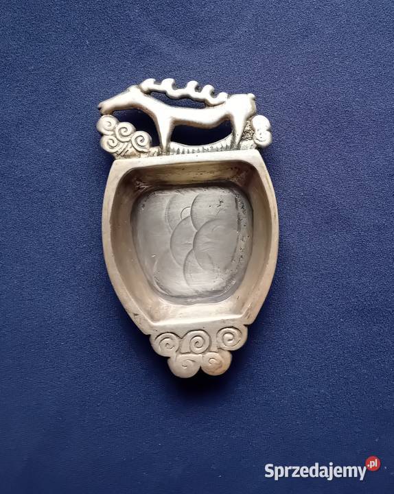 Mosieżna popielniczka z jeleniem CCCP lata