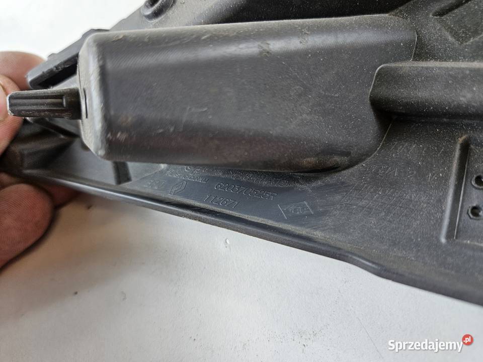 RENAULT CLIO 5 V LIFT ŚLIZG LEWY ZDERZAKA PRZÓD Międzychód