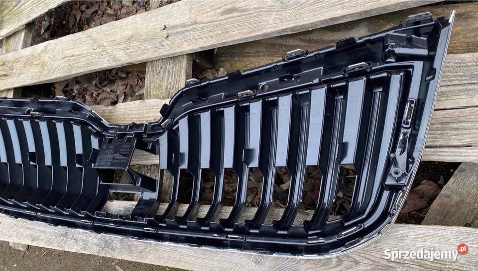 SUPERB B8 3V lift grill atrapa zderzak przód Rzeszów sprzedam