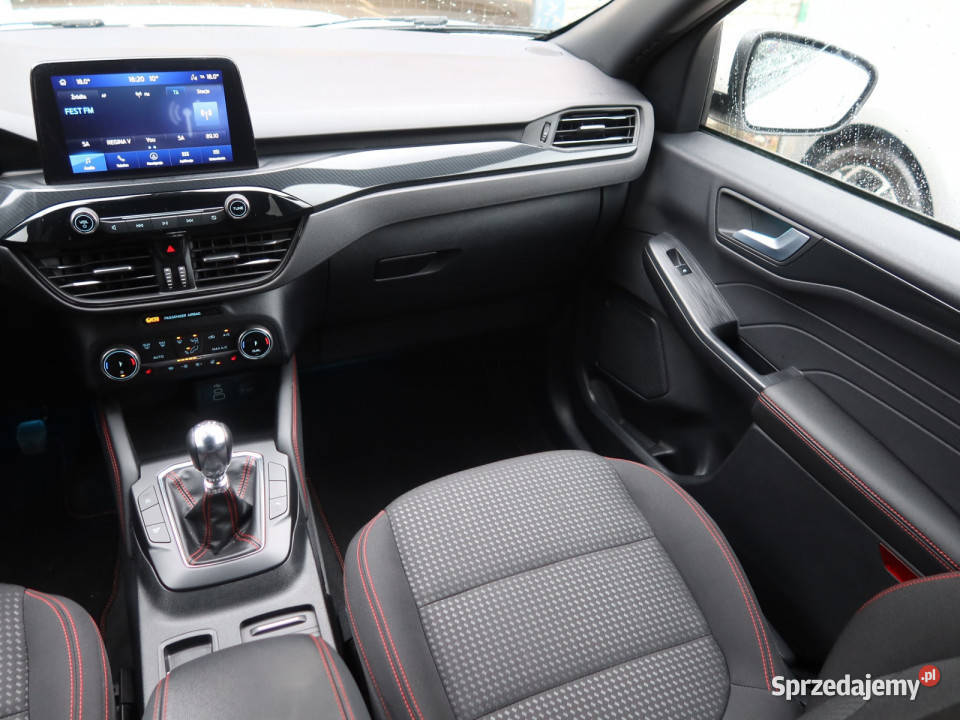 Ford Kuga 15 EcoBoost relingi dachowe