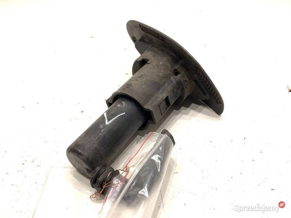 SPRYSKIWACZ REFLEKTORA LEWY PRZÓD OPEL INSIGNIA