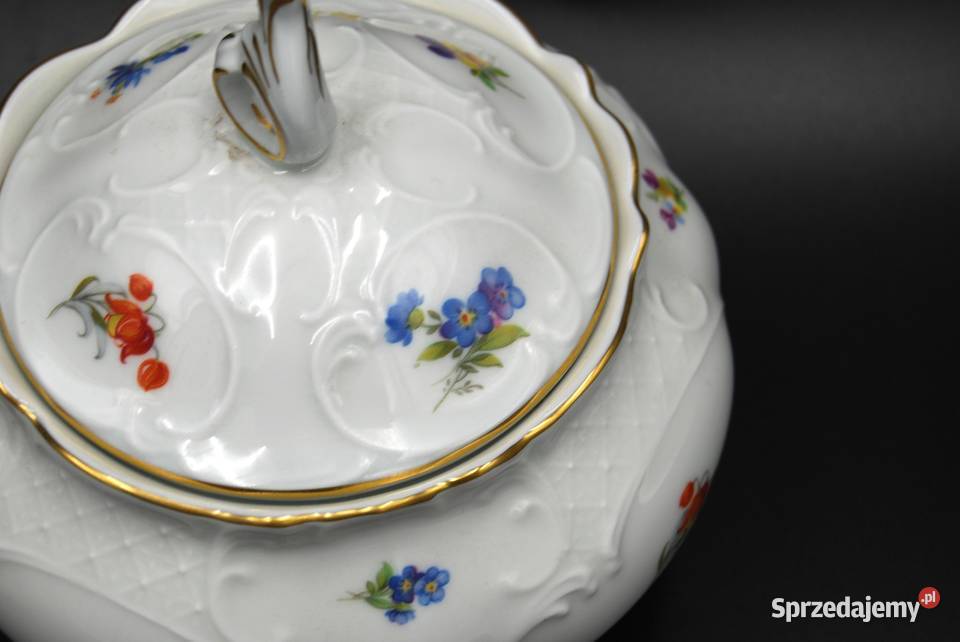 Porcelanowa waza z pokrywką sprzedam