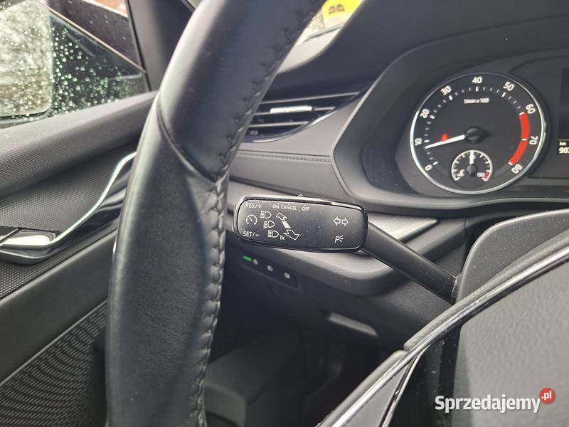 SKODA Octavia IV Ambition Kombi 15 TSI 150 8688 Warszawa sprzedam