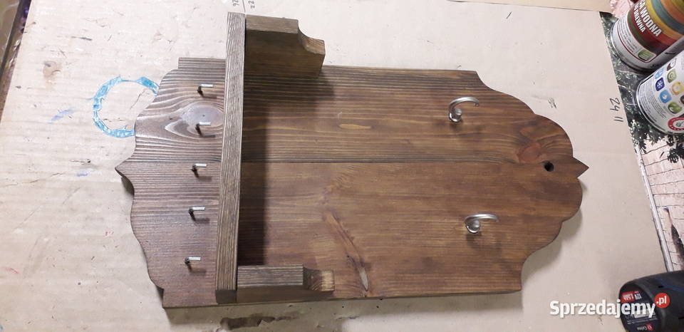 Wieszak ścienny ozdobny Międzyrzecz