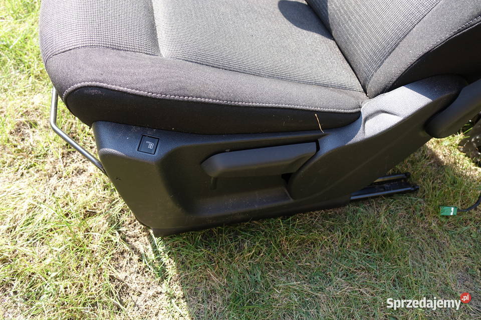 TOYOTA PROACE CITY VERSO II FOTELE TAPICERKA TOP osobowe Warszawa