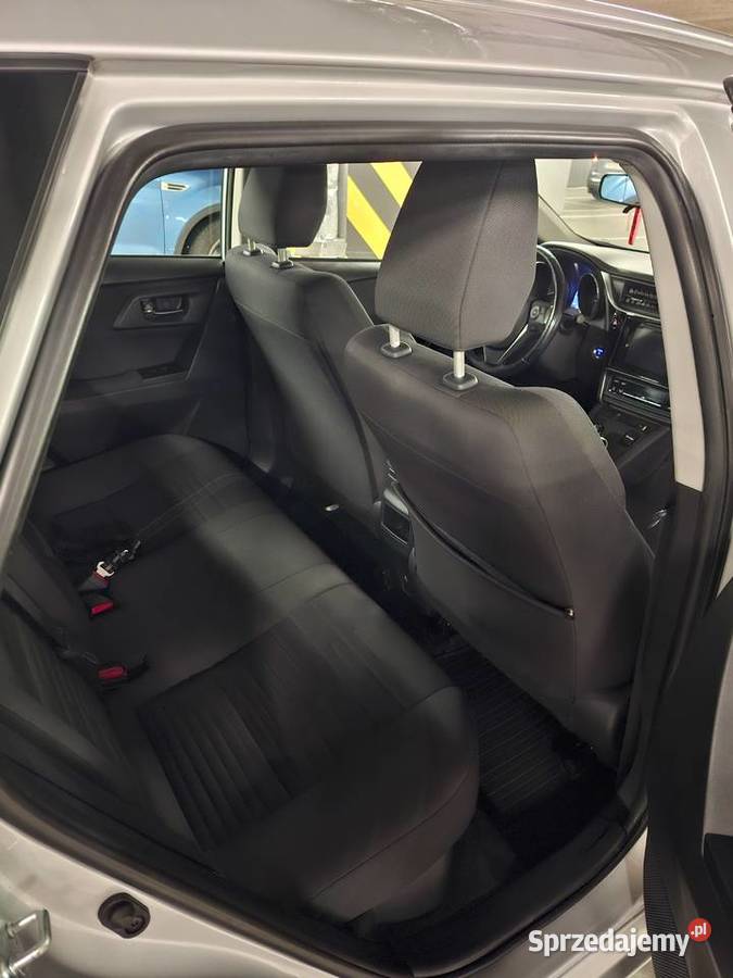 Sprzedam Totota Auris Kombi Hybryda