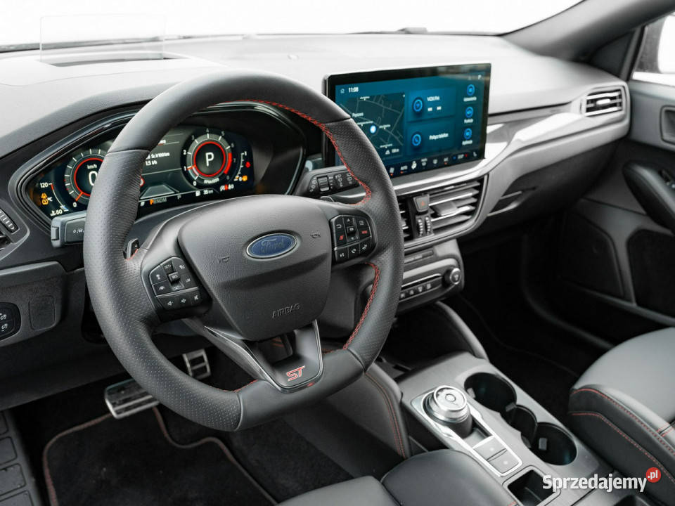 Ford Focus WD5085T23 EcoBoost ST X Pakiet zimowy asystent pasa ruchu