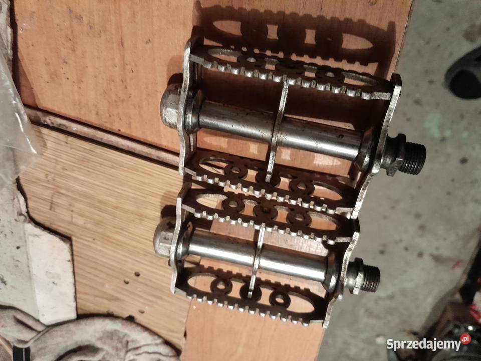 Pedały do huragan jaguar z prl Rowery i akcesoria Solca Mała