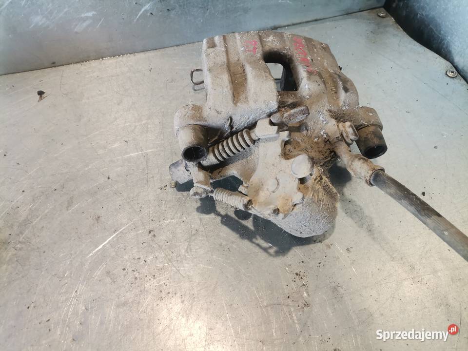 ZACISKI PRAWY TYŁ OPEL VECTRA C 19 CDTI Nowy Sącz sprzedam