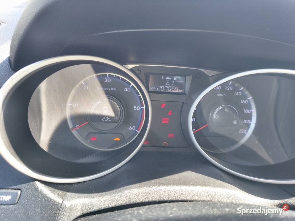 Sprzedam Hyundai ix35 gniazdo AUX Wyrębin