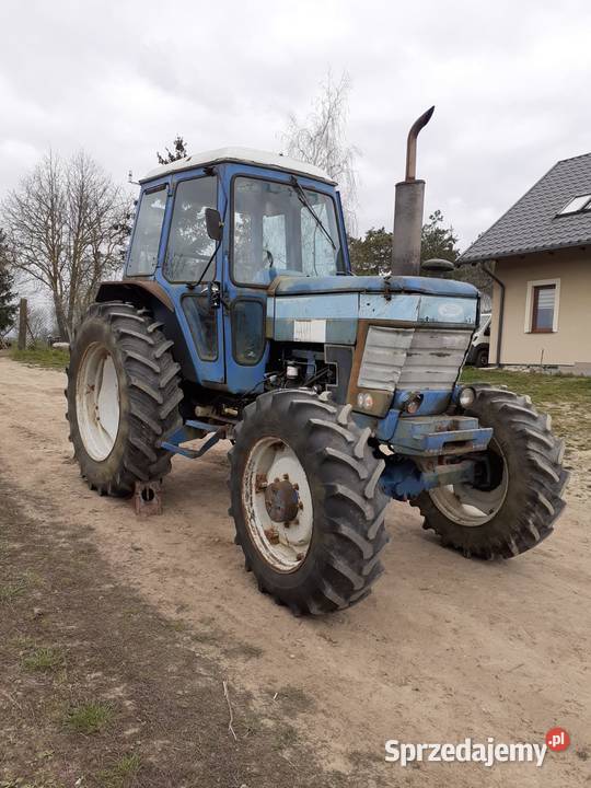 Ciągnik Ford 6710 80 4x4 nowy silnik Godny Stolno