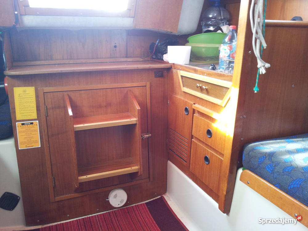 Jacht morski Becker 27 stacj diesel 1GM10 Rok produkcji 1976 Szczecin