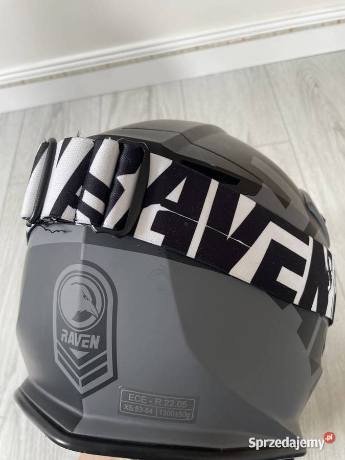 Kask raven z goglami rozmiar xs Czermno