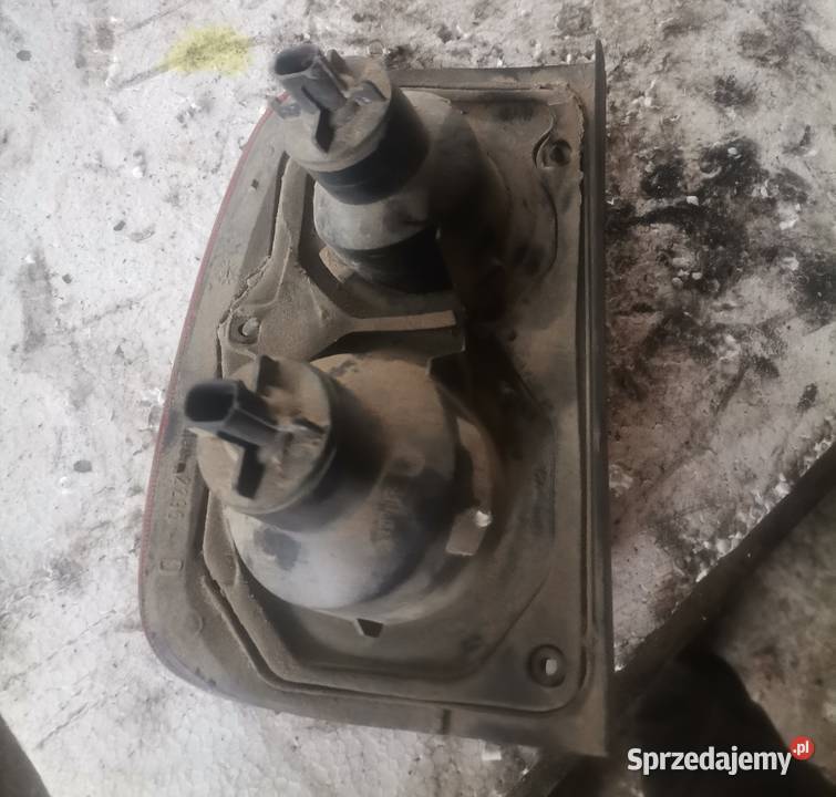 Lampa Prawa Tył Land Rover Freelander Wisznice