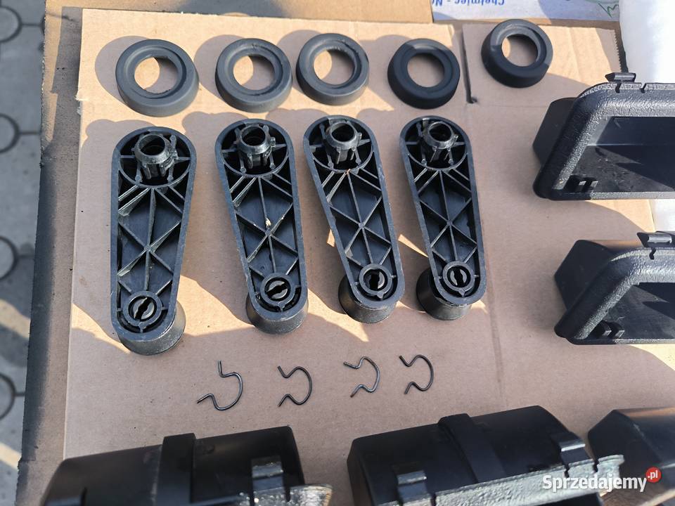 Polonez Caro FSO Fiat 125p korbki obudowa nowe podkarpackie Stalowa Wola