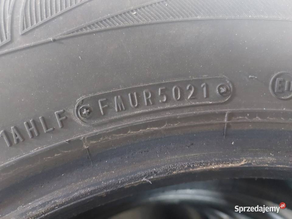 Opony wielozezinowe falken