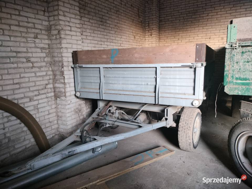 Przyczepa rolnicza Autosan d 46 nieuszkodzony Droblin