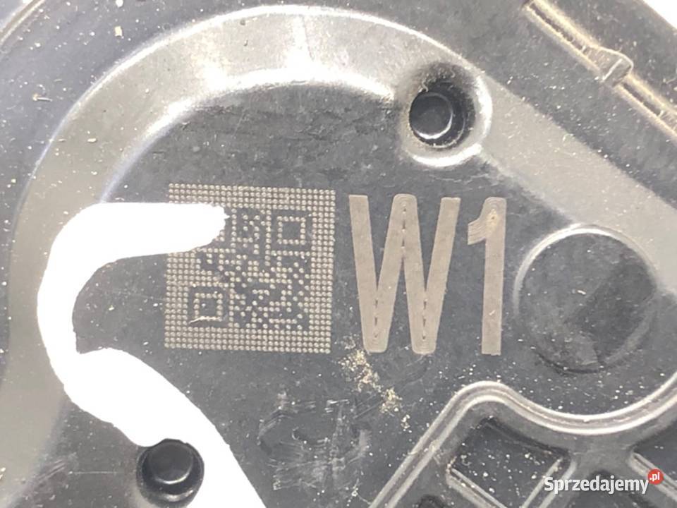 ZAMEK DRZWI LEWY TYŁ TOYOTA AYGO II Hatchback sprzedam