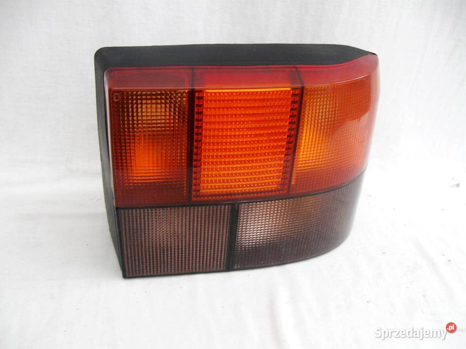 RENAULT R19 LAMPA Prawa Tylna TYŁ oryginał lampy tylne zachodniopomorskie Szczecinek