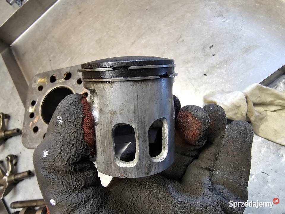 Yamaha DT 80 lc2 cylinder tłok tuleja DT80 dolnośląskie Jelenia Góra