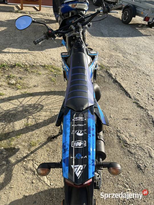 Rieju mrt 50 2t 2011r Stan idealny widoczny na benzyna Rieju Prudnik