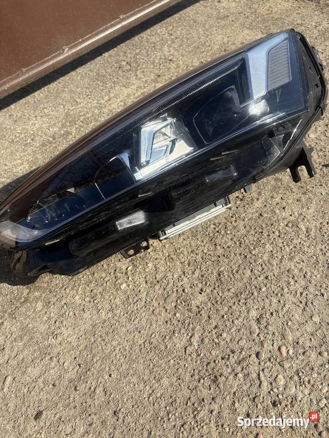 Sprzedam lampa przednią full led Audi a5 f5 Płock sprzedam