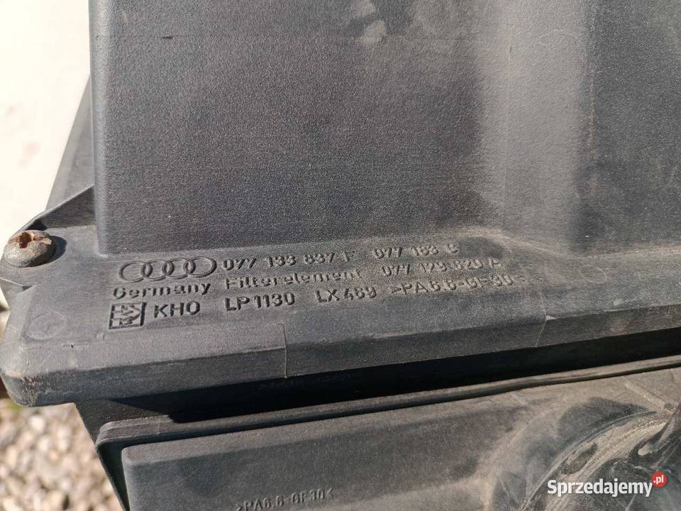 OBUDOWA FILTRA POWIETRZA AUDI A8 D3 50 TDI