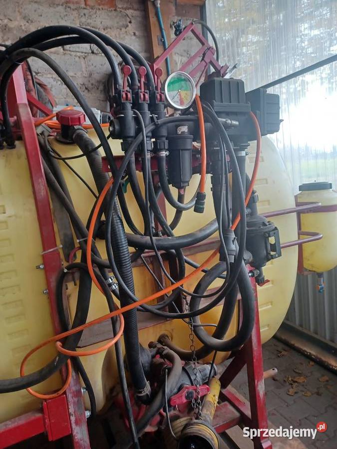 Opryskiwacz hardi 800l 12m Nowy Tomyśl