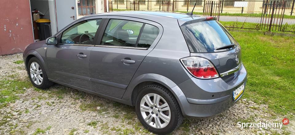 Opel Astra H 19 CDTI 140 AUTOMAT Krosno