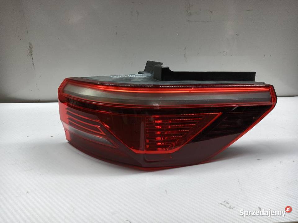 LAMPA TYŁ TYLNA PRAWA VW T7 7T0945096