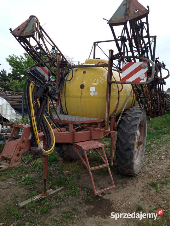 opryskiwacz pilmet 2000l 18m Brzeg