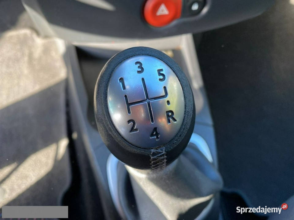 Renault Clio BEZWYPADKOWE Niski oryginalny ASR (kontrola trakcji) Poznań