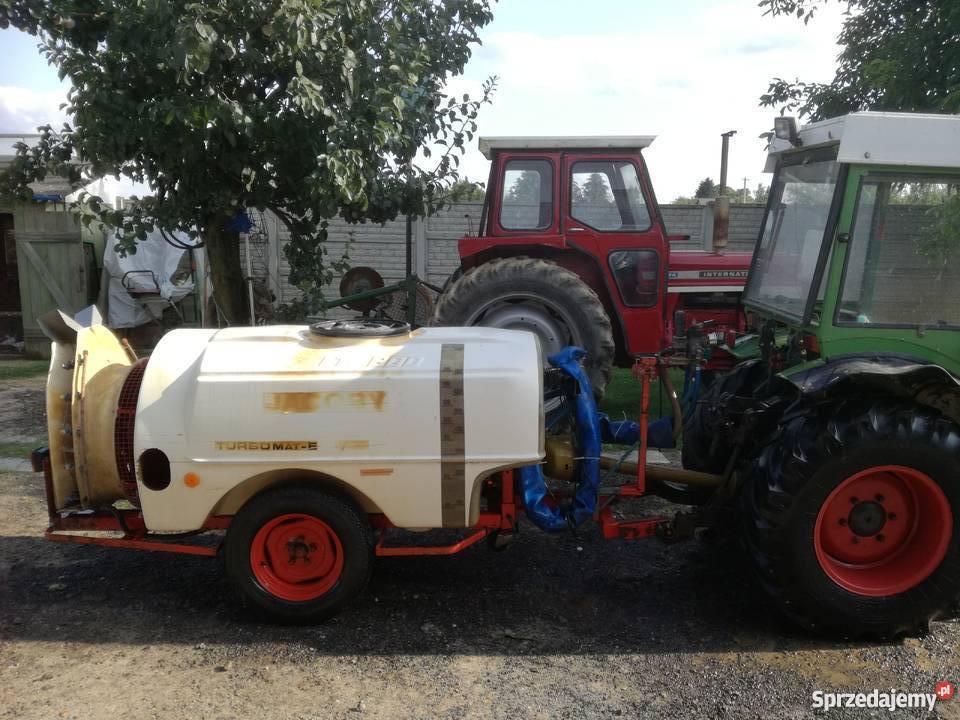 Ciągnik sadowniczy Fendt 203 i international 474 Wojciechów