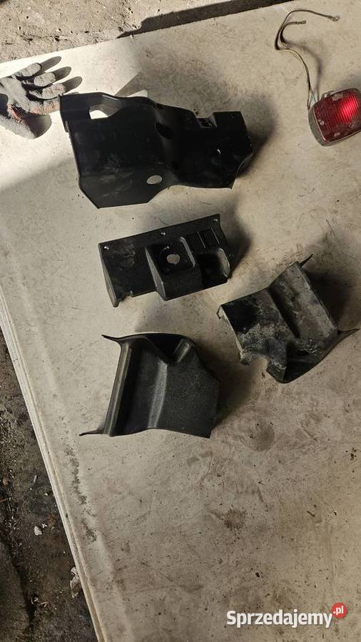 Obudowa kolumny kierowniczej FSO Polonez