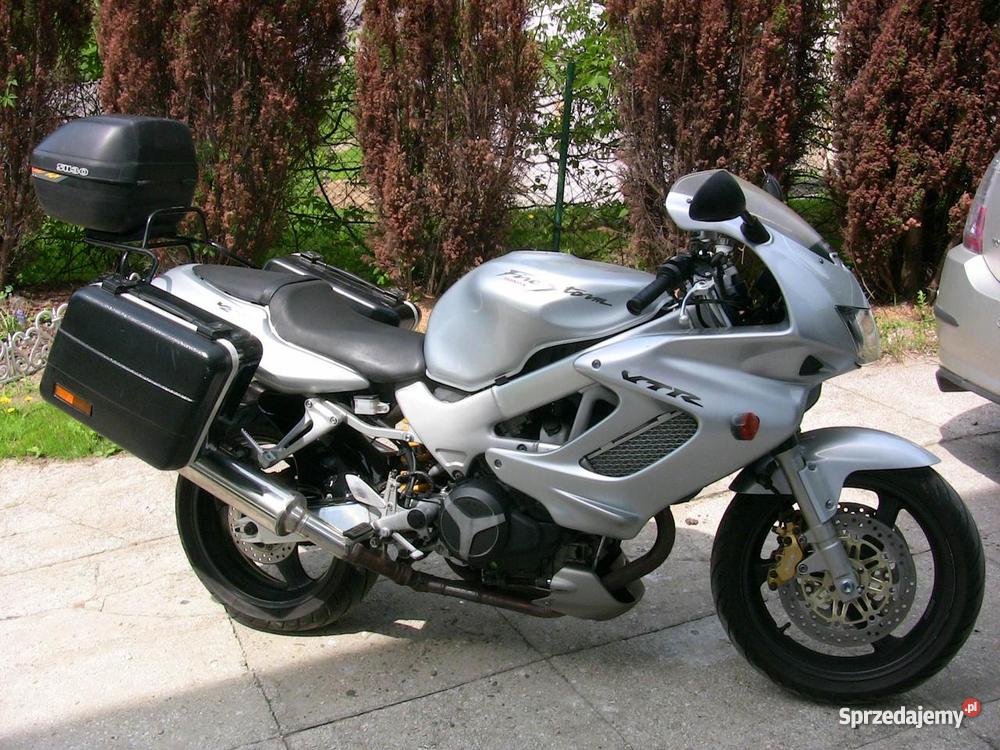 HONDA VTR 1000F FIRESTORM Rok produkcji 1997 Sanok