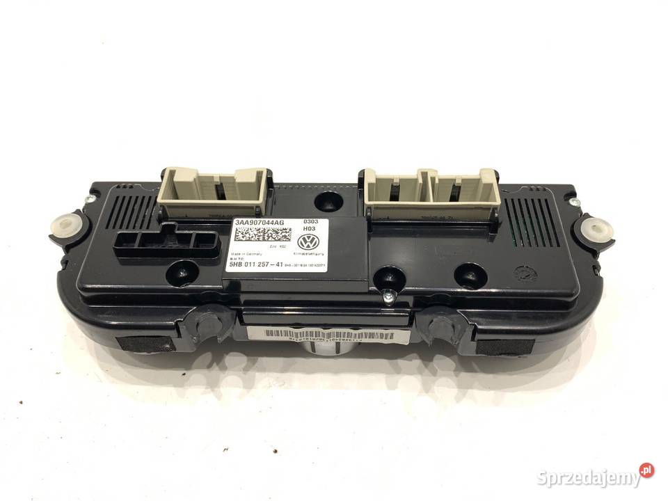 PANEL STEROWANIA NAWIEWU VW PASSAT B7