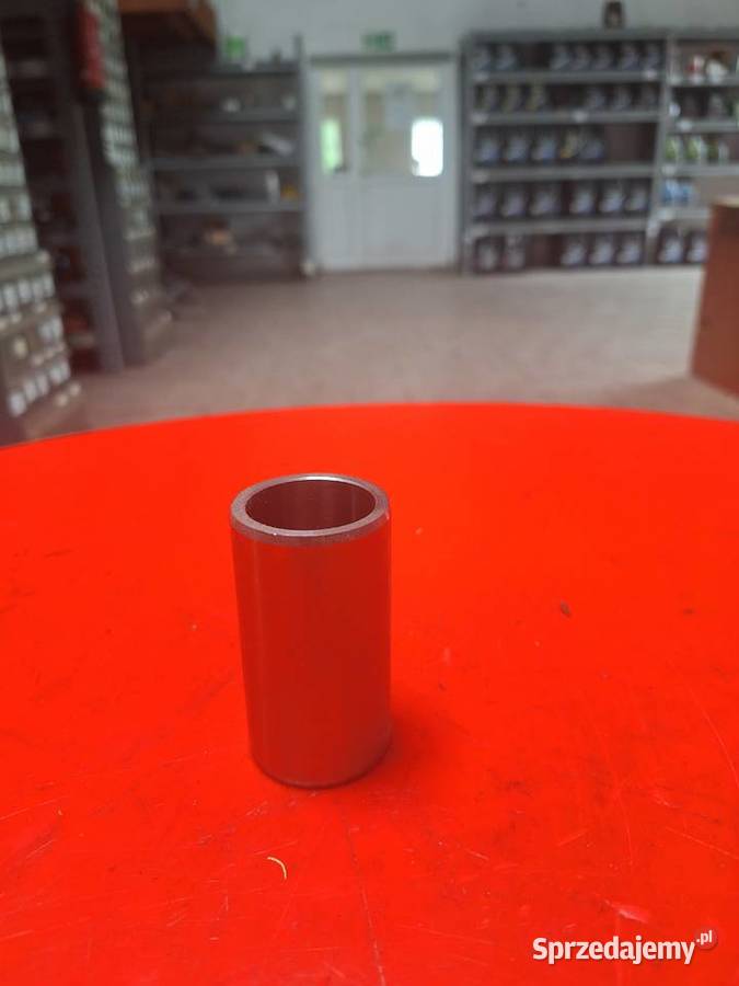 502101032 Tuleja osi zawieszenia MTZ BELARUS Sulechów