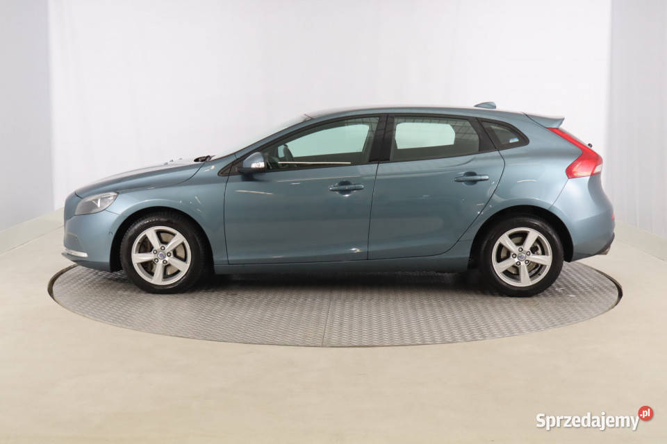 Volvo V40 20 D3 4/5 sprzedam